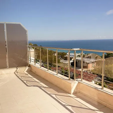 Kabakum Sky Sea-view Apartment